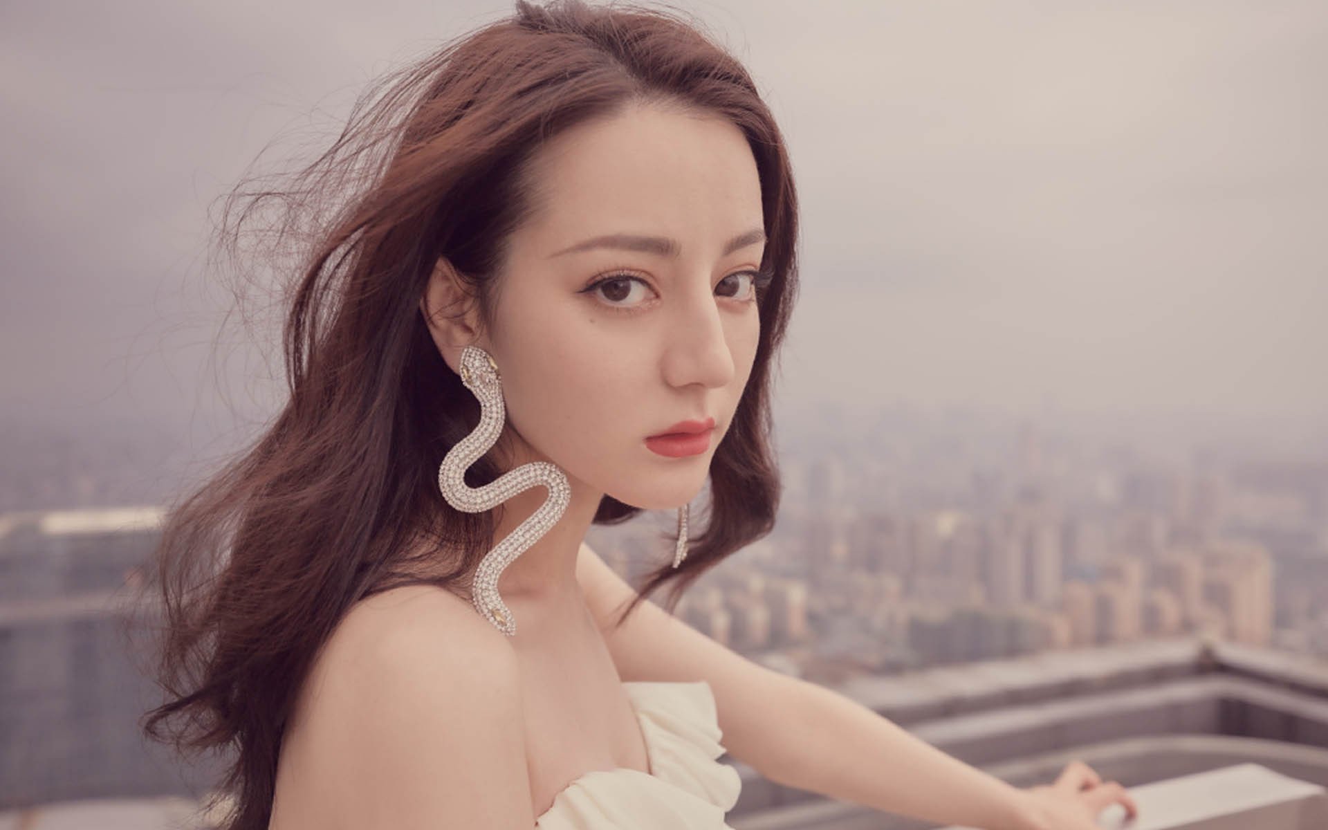 “逆境反扑:球队在落后状态下的奇迹逆转”,逆境反弹